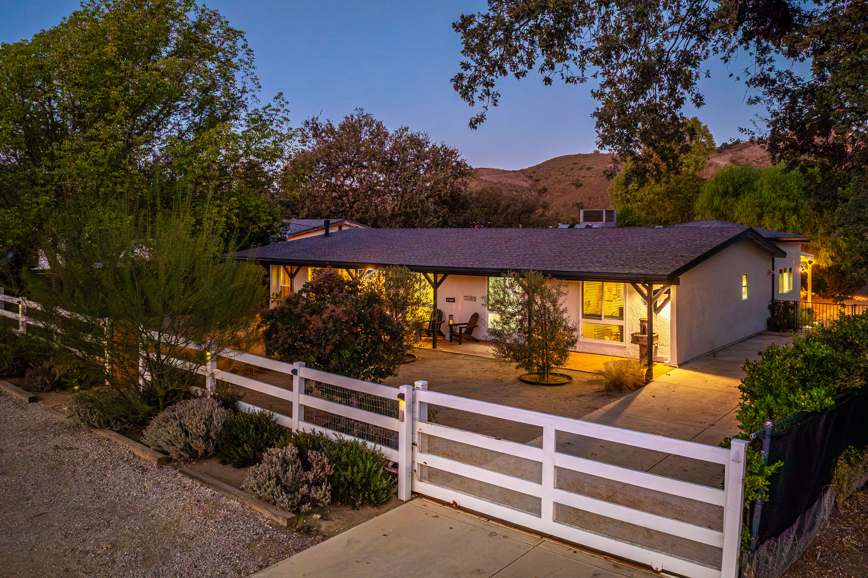  5512 Colodny Drive, Agoura Hills - 物件實景