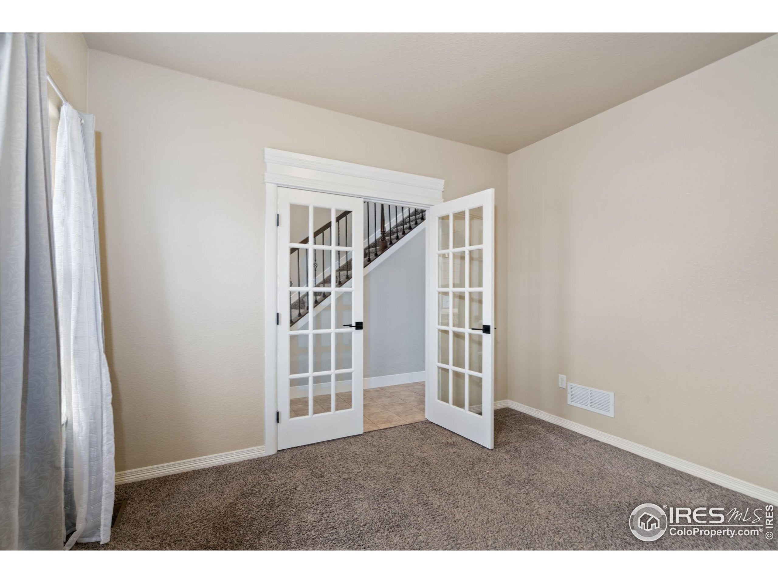Windsor, Colorado, 80550, United States, 5 Bedrooms Bedrooms, ,4 BathroomsBathrooms,Residential,For Sale,1938748