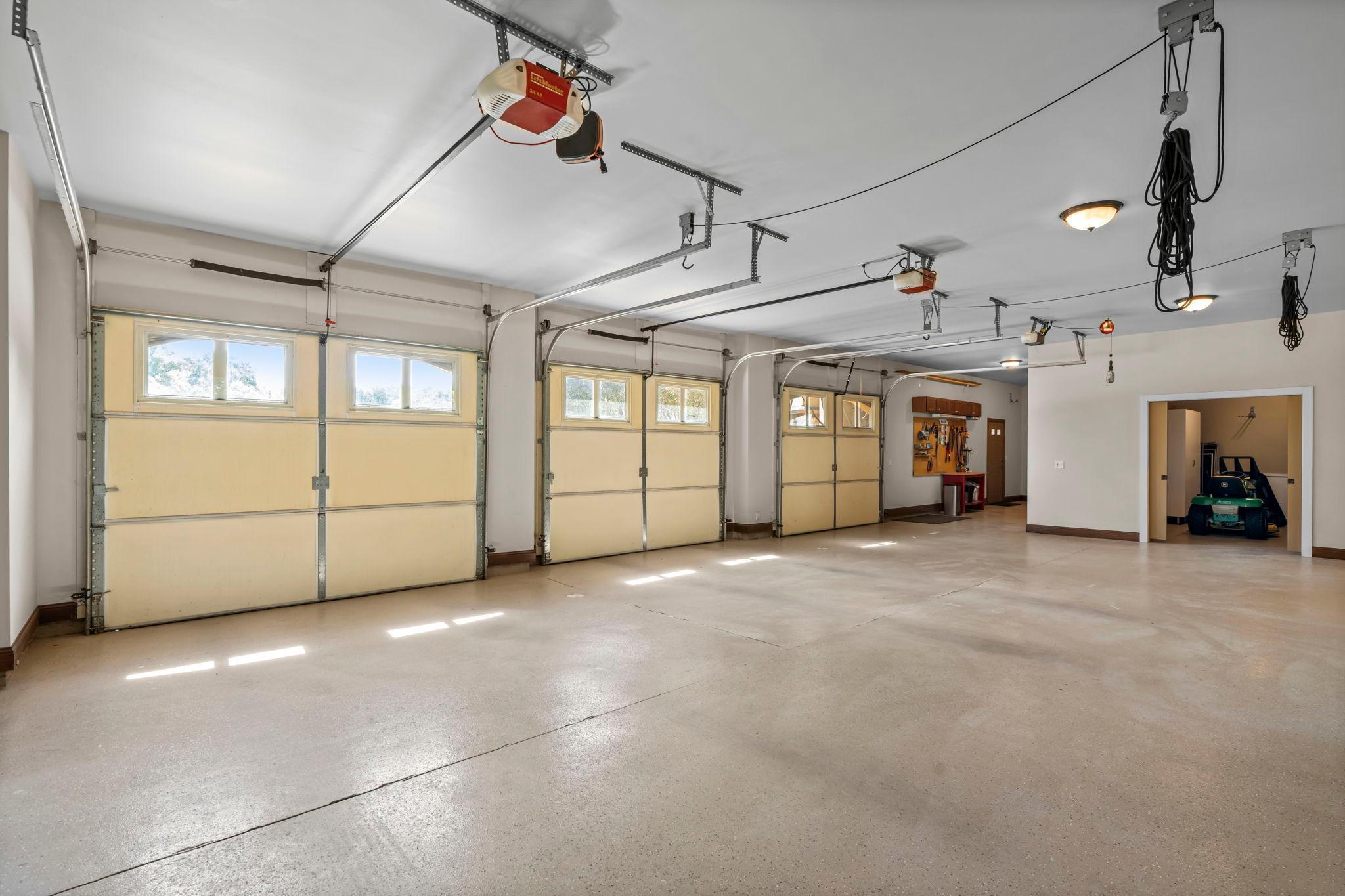 Excelsior, Minnesota, 55331, United States, 5 Bedrooms Bedrooms, ,5 BathroomsBathrooms,Residential,For Sale,1941701