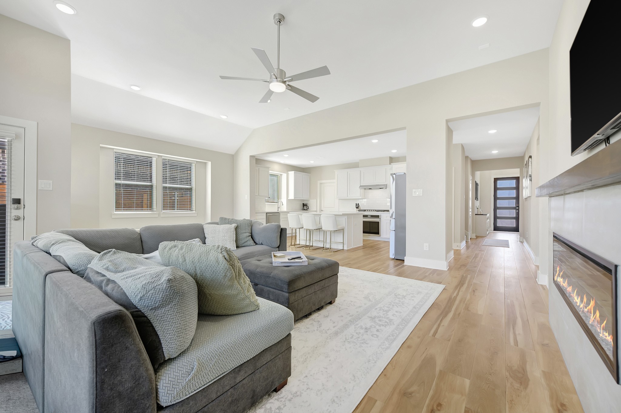 Mesquite, Texas, 75181, United States, 4 Bedrooms Bedrooms, ,3 BathroomsBathrooms,Residential,For Sale,1962301