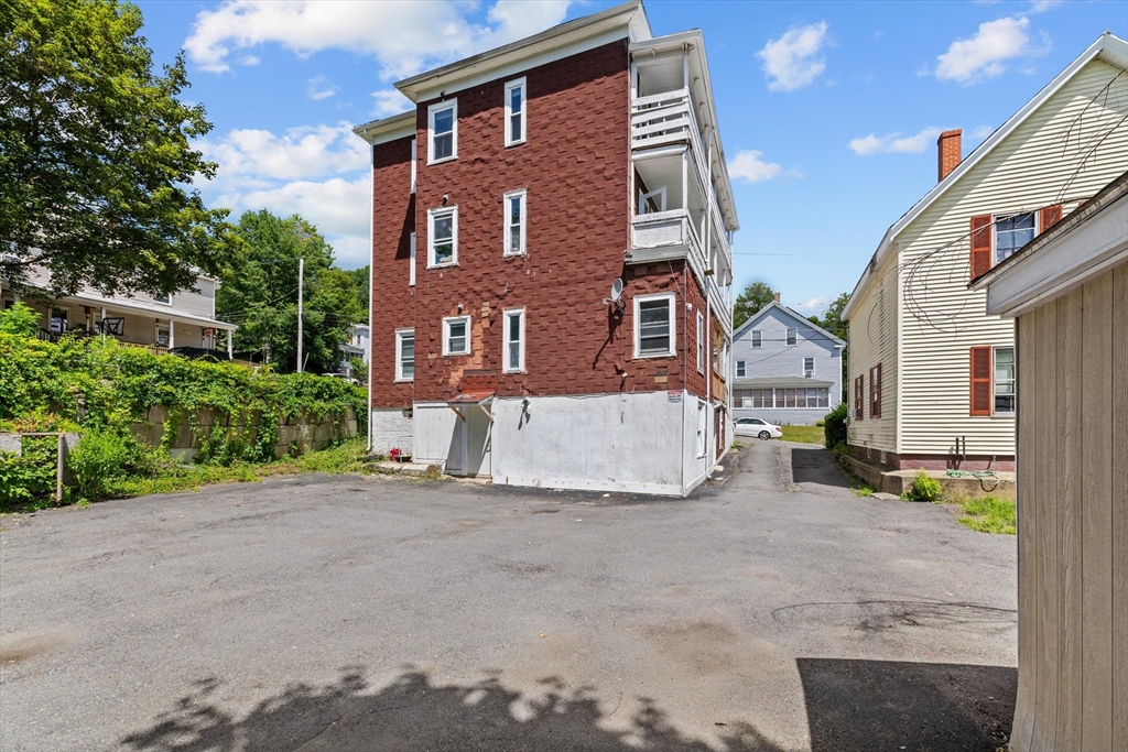 Fitchburg, Massachusetts, 01420, United States, 9 Bedrooms Bedrooms, ,3 BathroomsBathrooms,Residential,For Sale,1927899