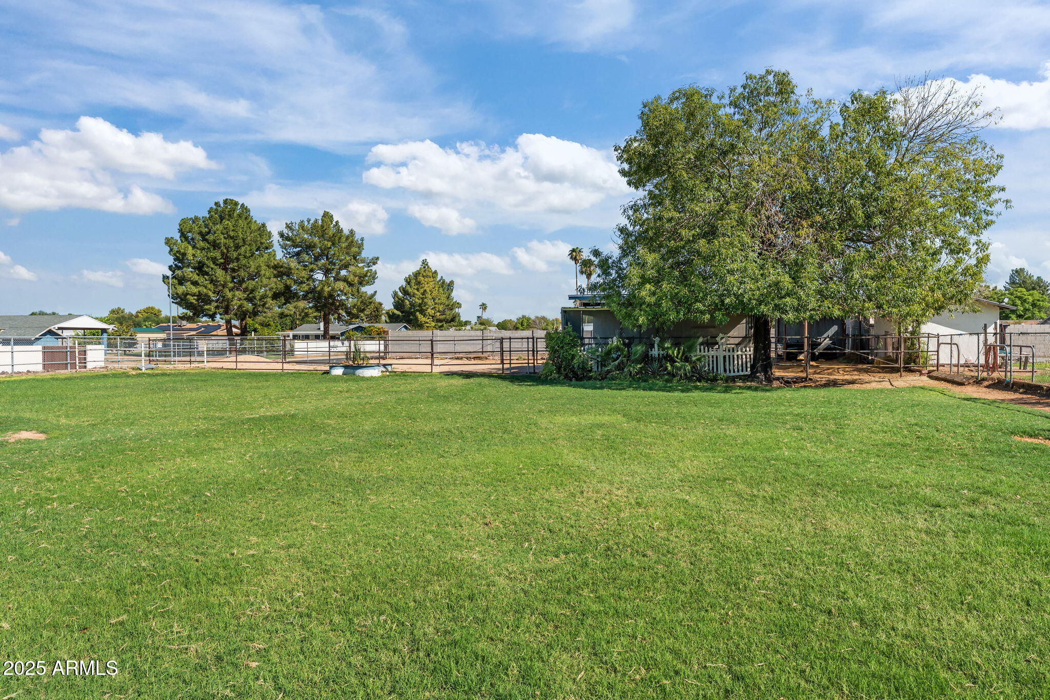 Glendale, Arizona, 85306, United States, 4 Bedrooms Bedrooms, ,2 BathroomsBathrooms,Residential,For Sale,1942956