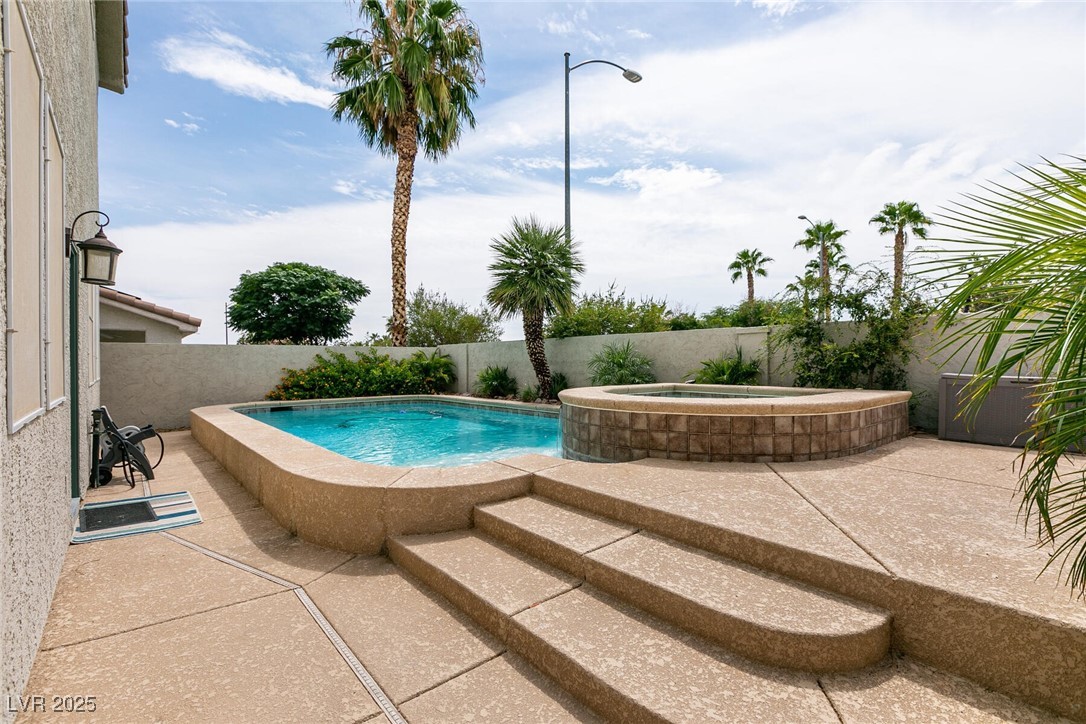 Las Vegas, Nevada, 89131, United States, 4 Bedrooms Bedrooms, ,3 BathroomsBathrooms,Residential,For Sale,1940585