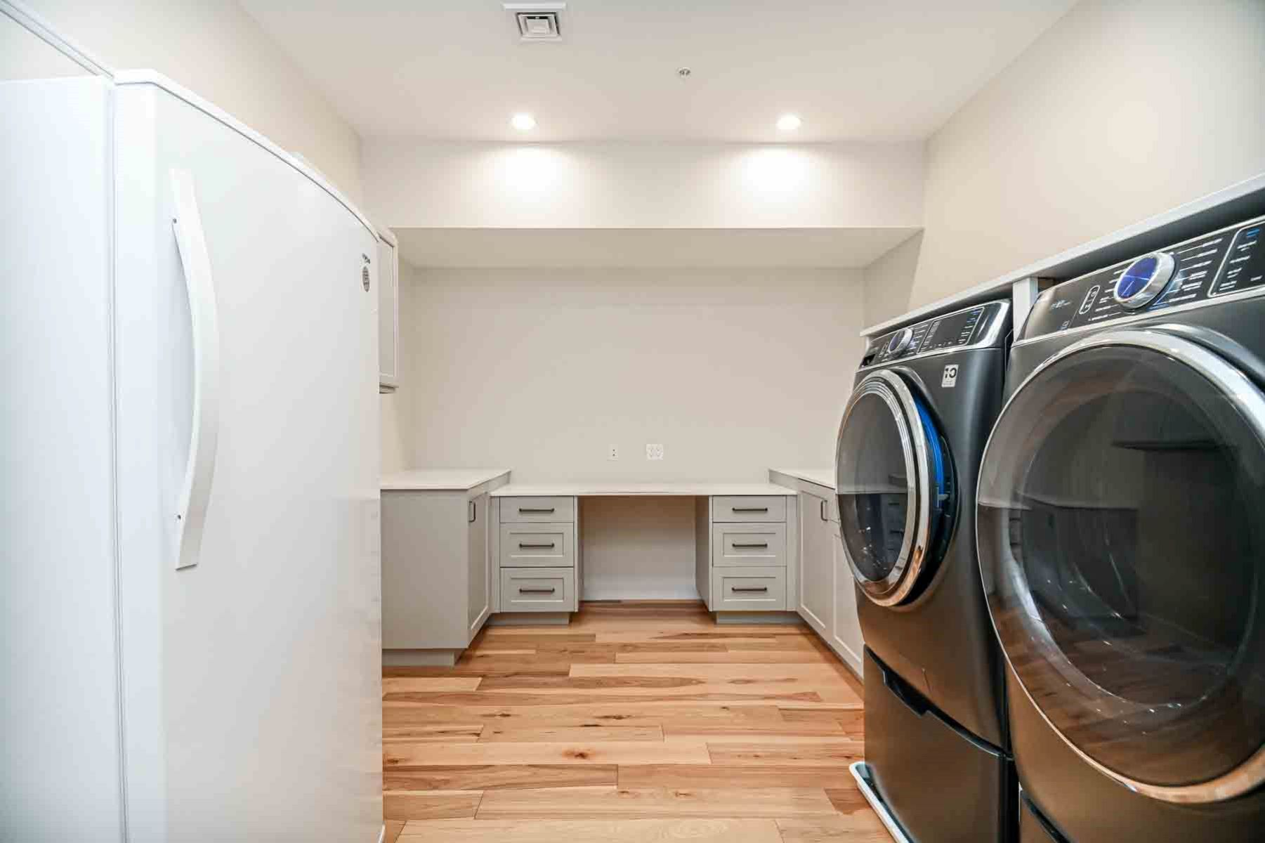  960 Sagamore Avenue, Unit 23 - 物件實景
