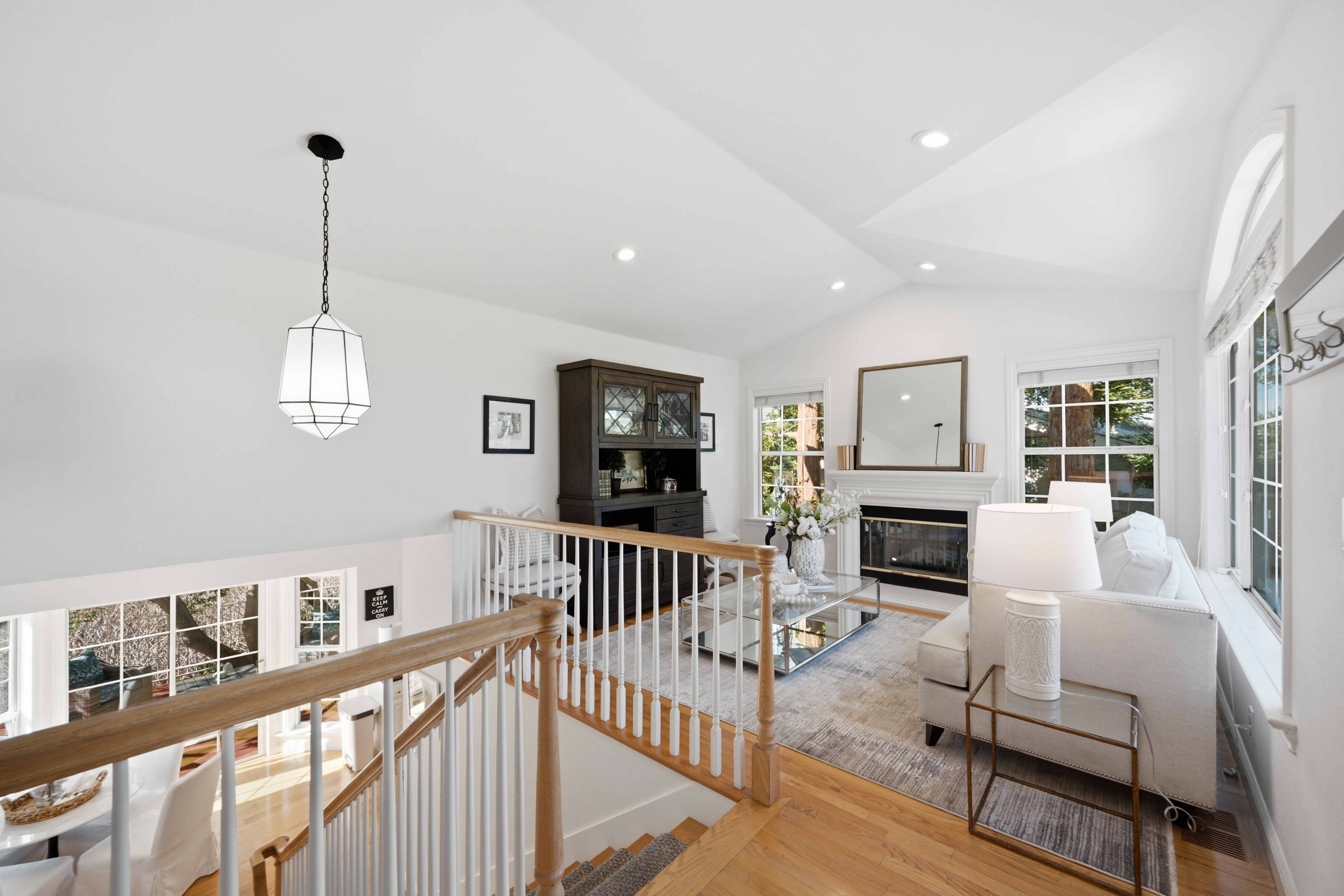  Prime Belmont Hills Home with Bay Views - 物件實景