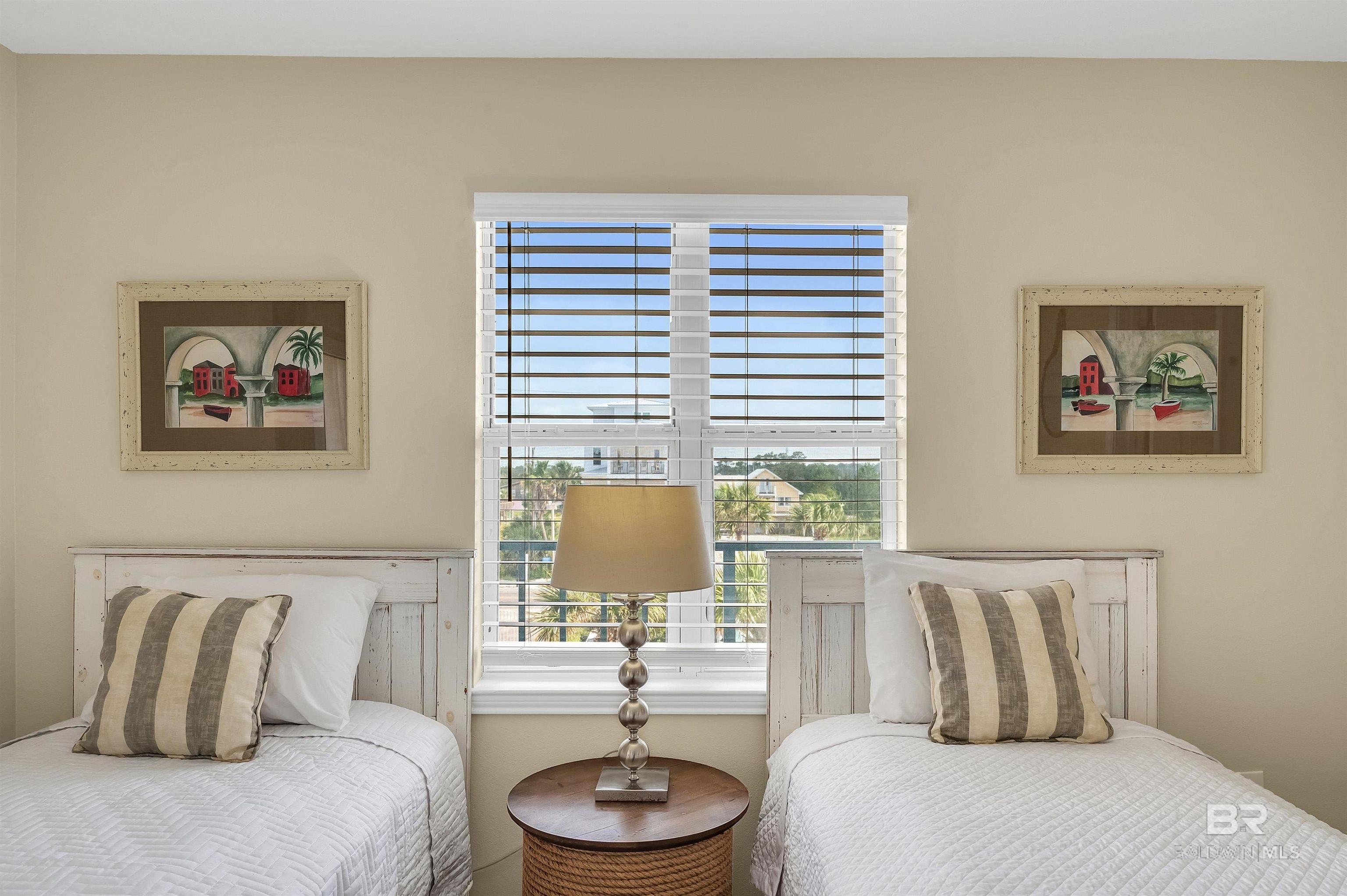 Gulf Shores, Alabama, 36542, United States, 3 Bedrooms Bedrooms, ,3 BathroomsBathrooms,Residential,For Sale,1935014
