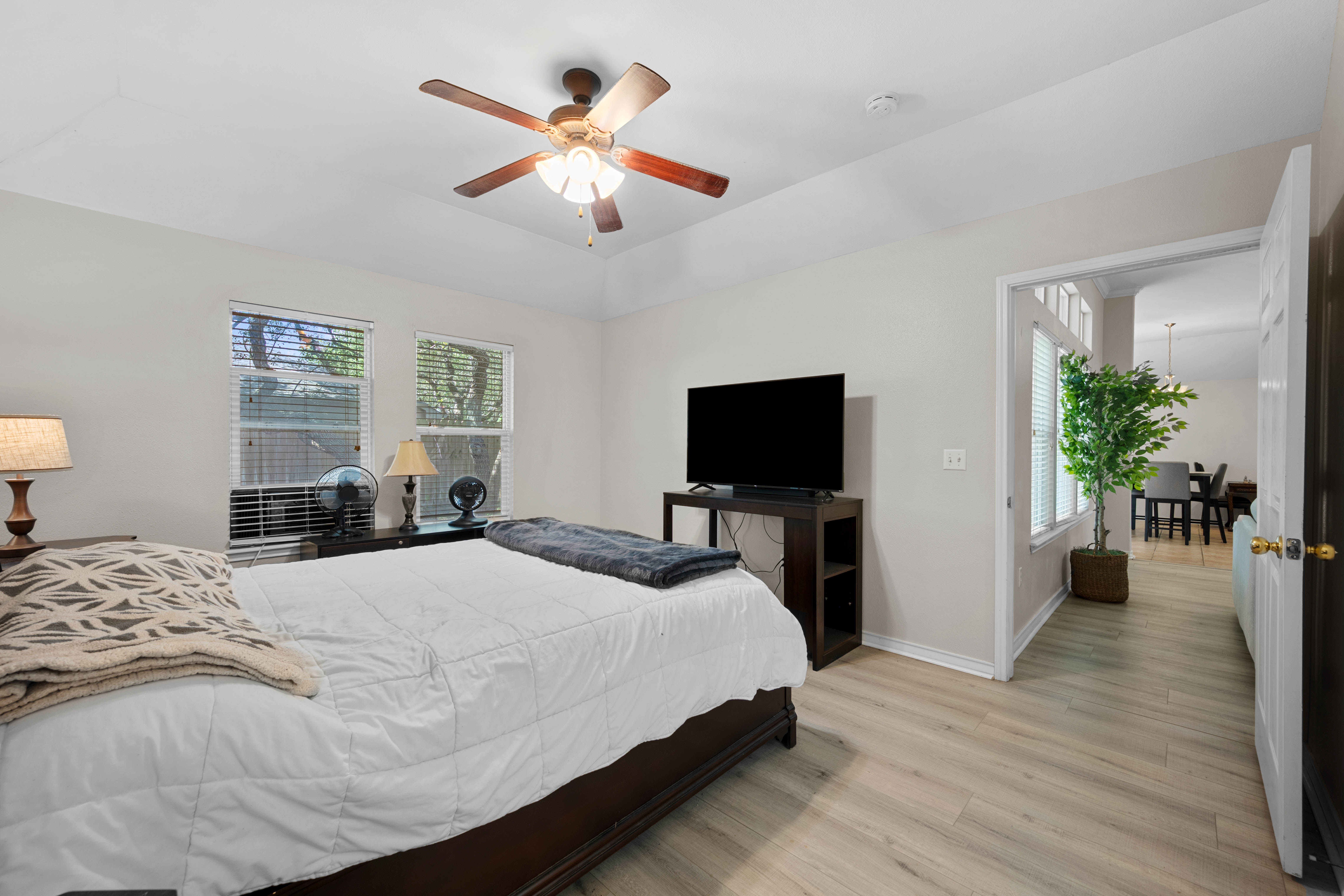  Spacious Home in Whistlers Cove - 物件實景