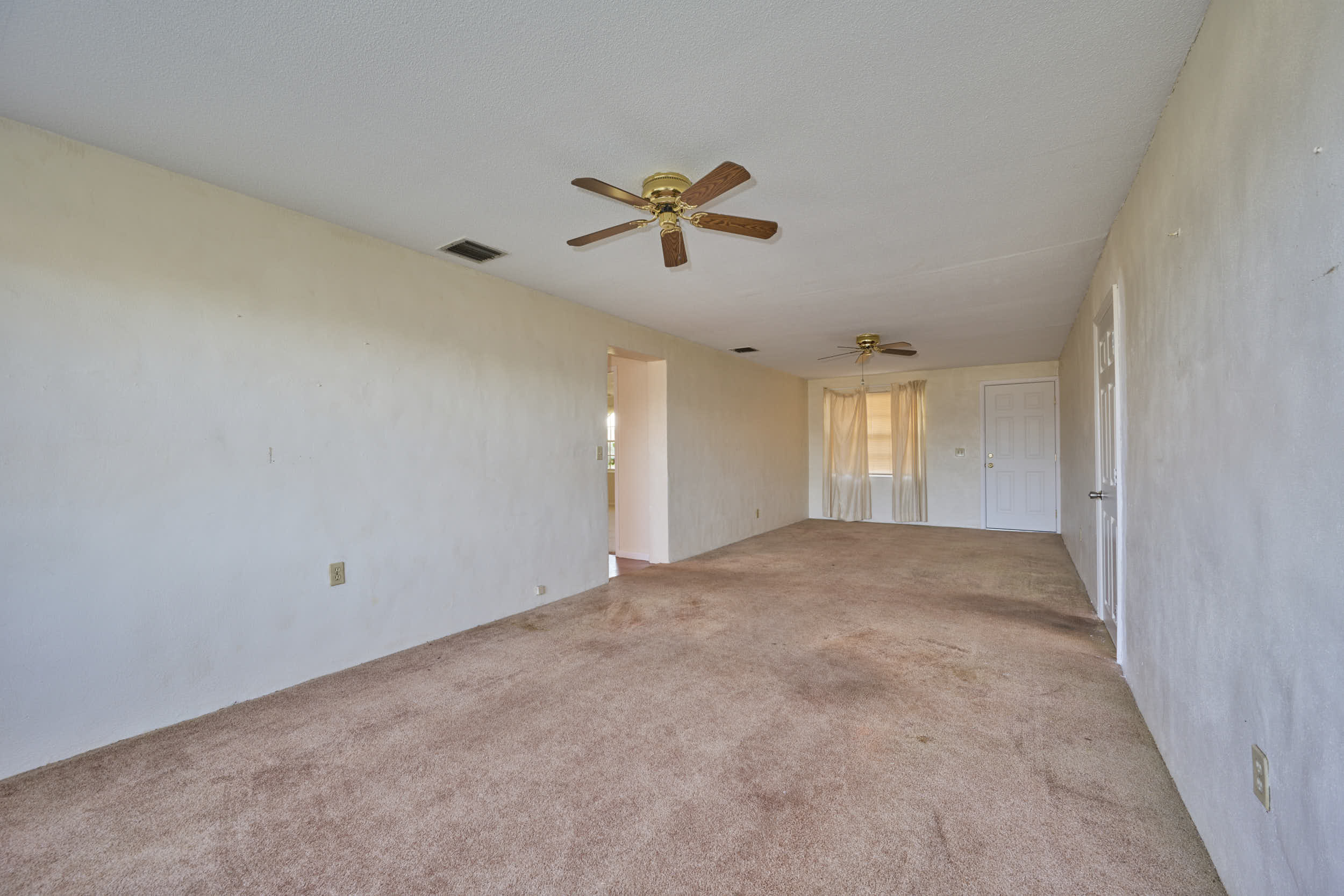 BARTOW, Florida, 33830, United States, 3 Bedrooms Bedrooms, ,2 BathroomsBathrooms,Residential,For Sale,1915491