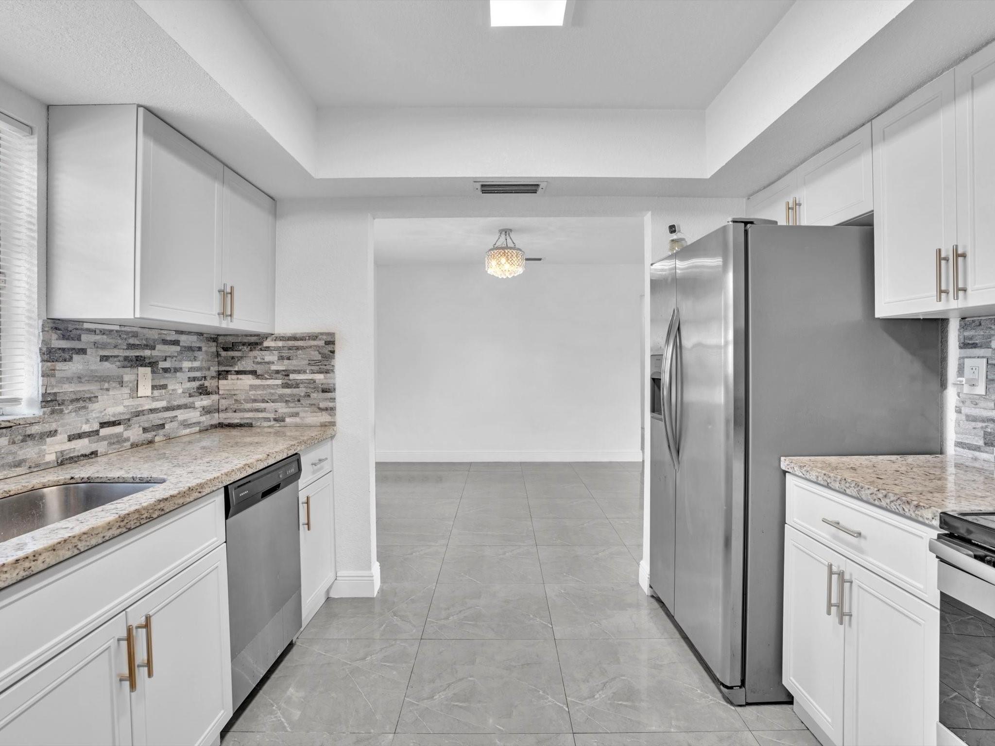 Oakland Park, Florida, 33309, United States, 3 Bedrooms Bedrooms, ,2 BathroomsBathrooms,Residential,For Sale,1984099