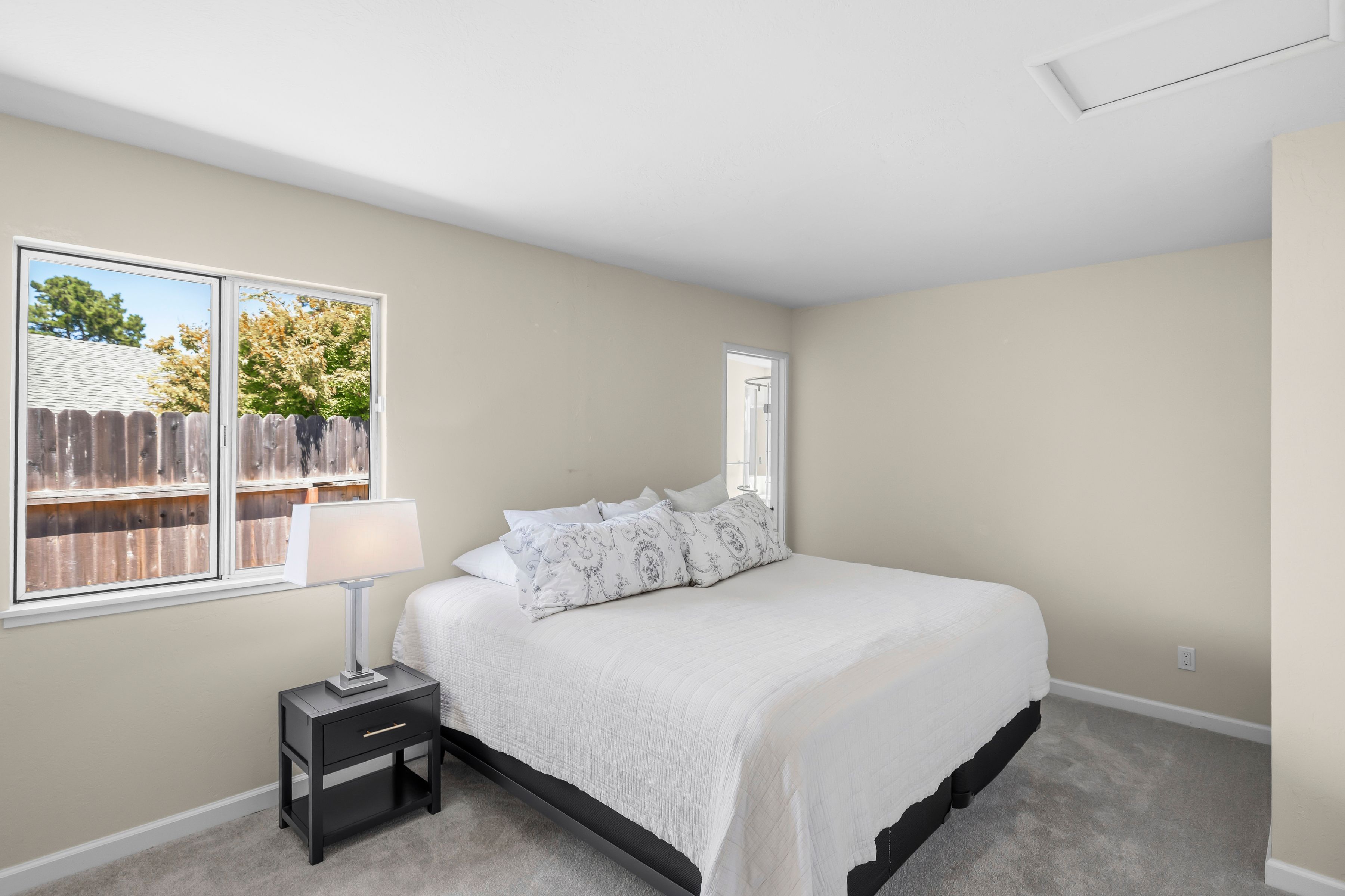  2110 Messina Place, Monterey - 物件實景