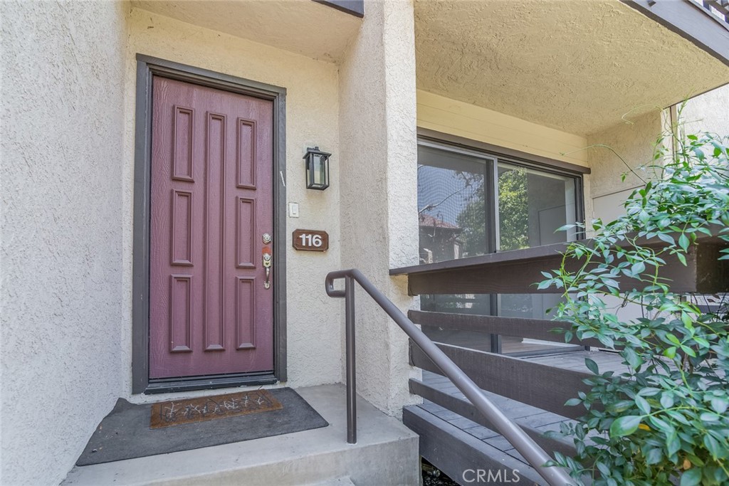 Woodland Hills, California, 91367, United States, 3 Bedrooms Bedrooms, ,3 BathroomsBathrooms,Residential,For Sale,1838011