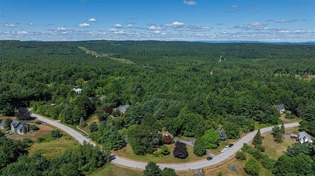 Bow, New Hampshire, 03304, United States, 4 Bedrooms Bedrooms, ,3 BathroomsBathrooms,Residential,For Sale,1900583