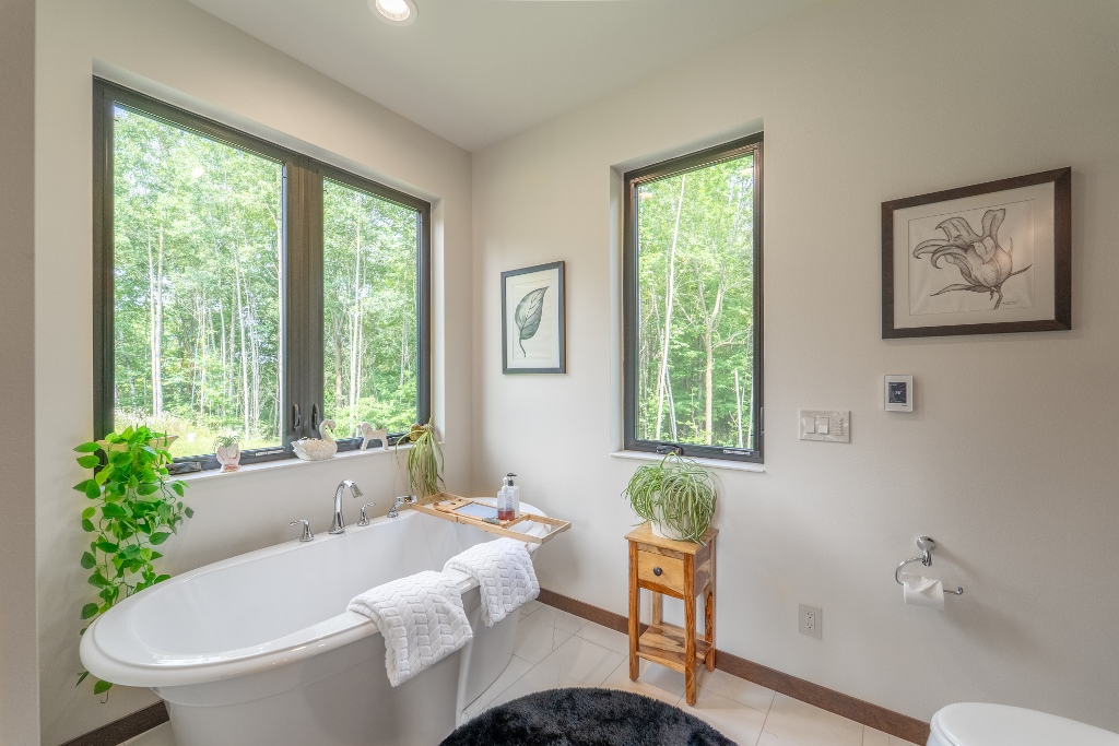 Medford, Wisconsin, 54451, United States, 3 Bedrooms Bedrooms, ,3 BathroomsBathrooms,Residential,For Sale,1913449