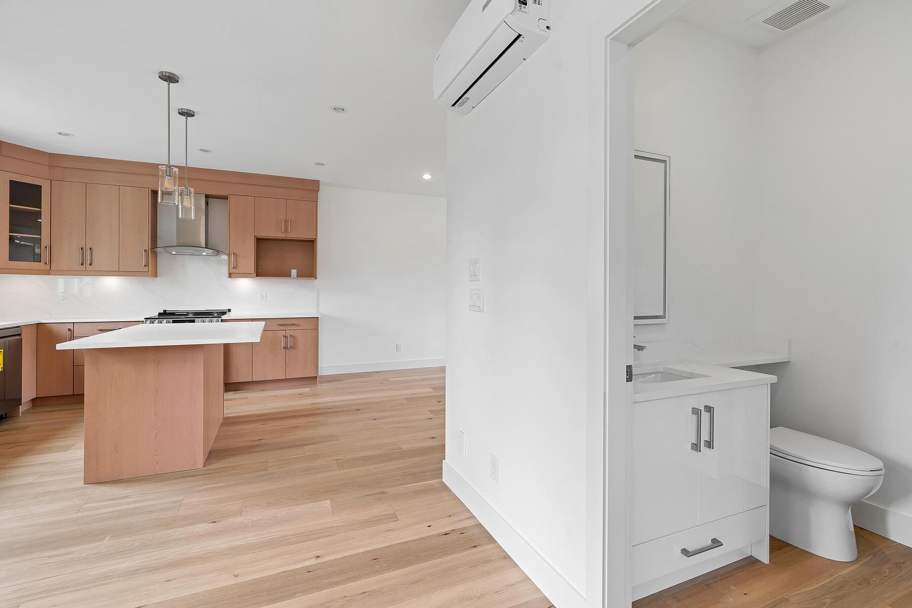  Brand New Townhome Development - 物件實景