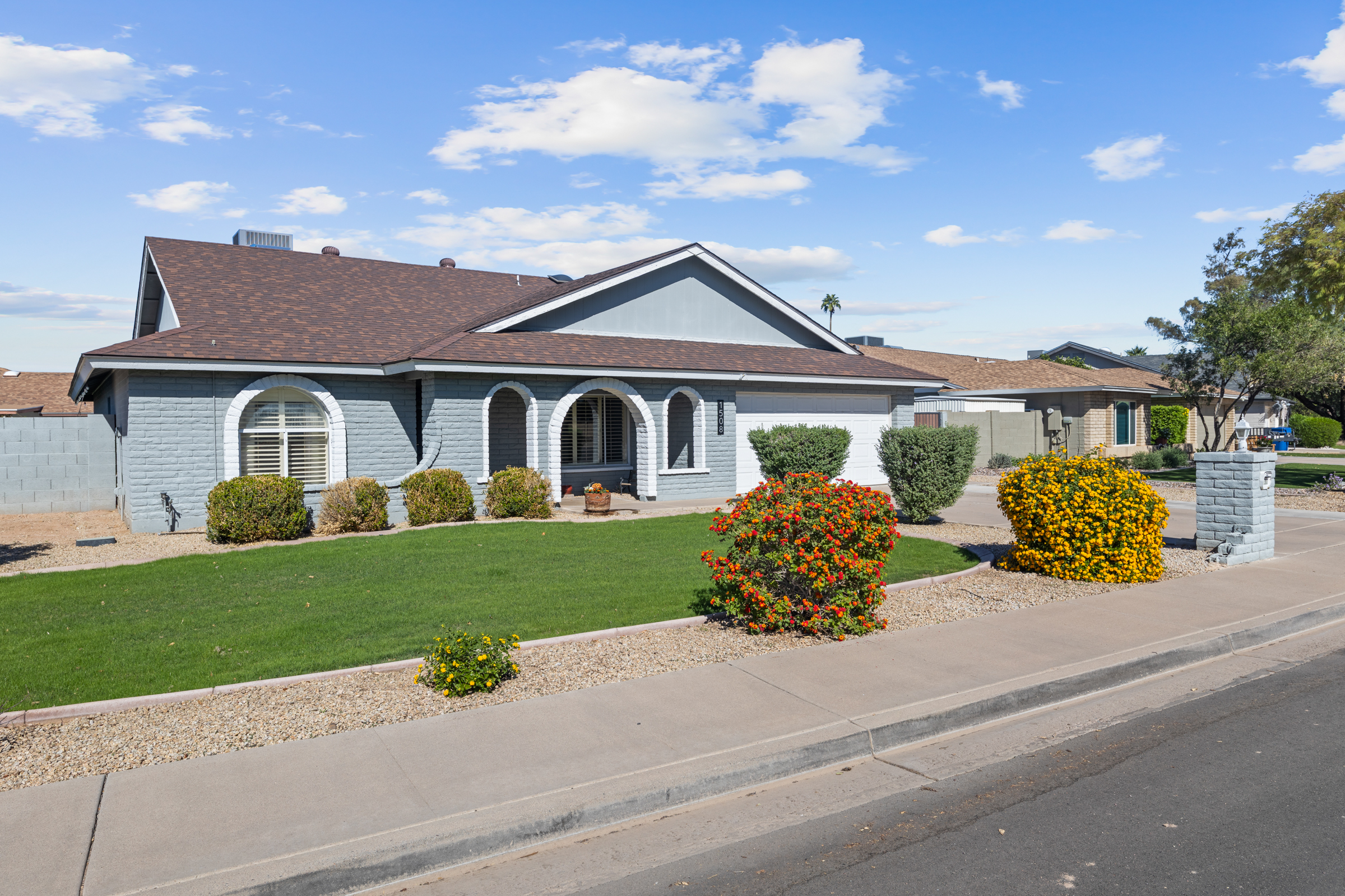 Tempe, Arizona, 85283, United States, 4 Bedrooms Bedrooms, ,2 BathroomsBathrooms,Residential,For Sale,1976655