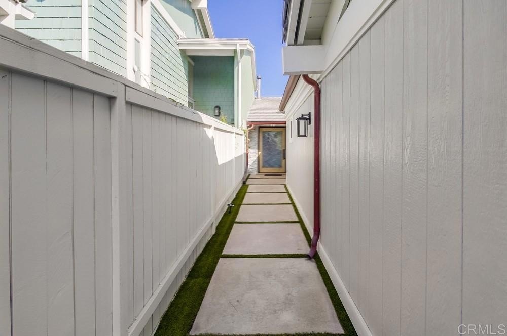 Coronado, California, 92118, United States, 2 Bedrooms Bedrooms, ,2 BathroomsBathrooms,Residential,For Sale,1794986