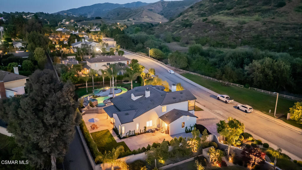 Simi Valley, California, 93065, United States, 4 Bedrooms Bedrooms, ,4 BathroomsBathrooms,Residential,For Sale,2007456