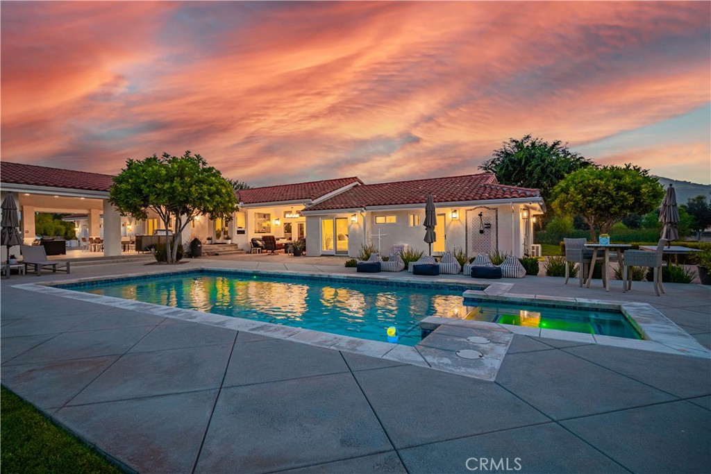 Murrieta, California, 92562, United States, 3 Bedrooms Bedrooms, ,4 BathroomsBathrooms,Residential,For Sale,1847394