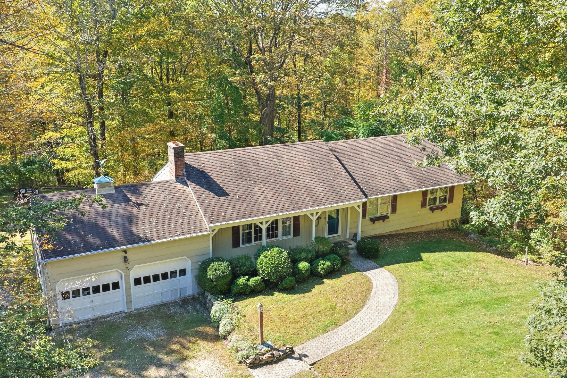 Redding, Connecticut, 06896, United States, 5 Bedrooms Bedrooms, ,3 BathroomsBathrooms,Residential,For Sale,1986152