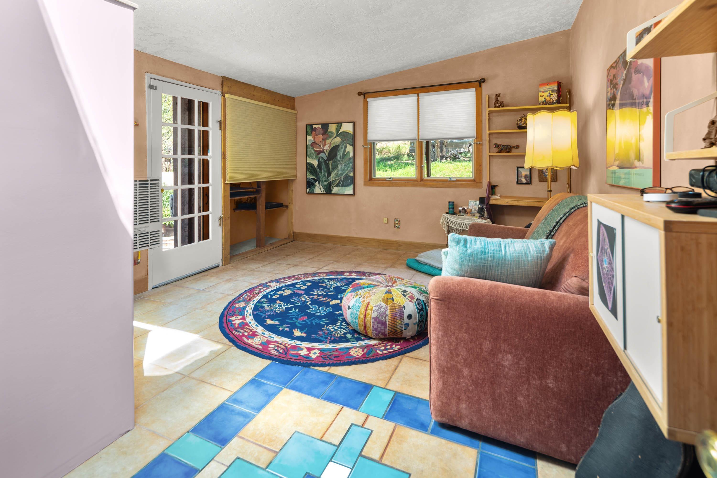 Questa, New Mexico, 87556, United States, 2 Bedrooms Bedrooms, ,3 BathroomsBathrooms,Residential,For Sale,1916841