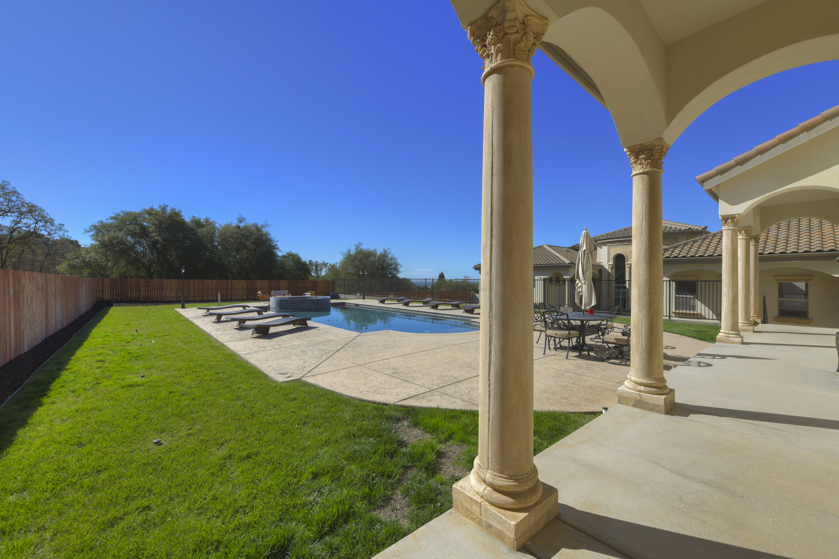  2070 West Green Springs Road, El Dorado Hills, CA 95762 - 物件實景