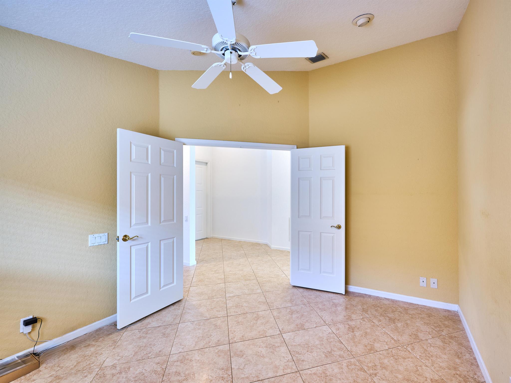 Boynton Beach, Florida, 33437, United States, 3 Bedrooms Bedrooms, ,2 BathroomsBathrooms,Residential,For Sale,1928826