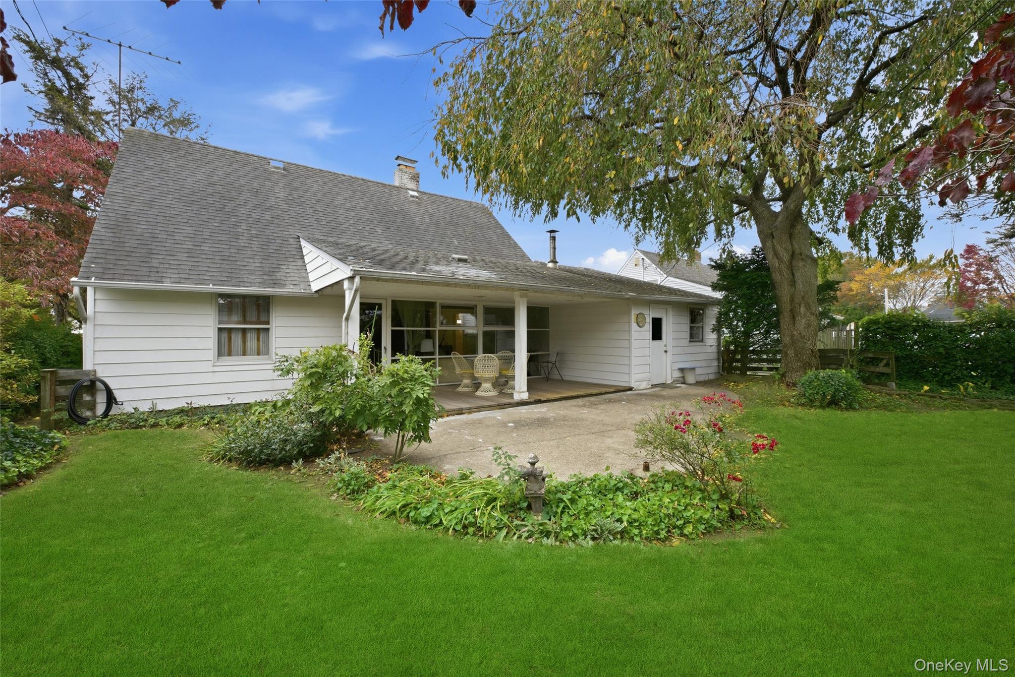 Levittown, New York, 11756, United States, 4 Bedrooms Bedrooms, ,1 BathroomBathrooms,Residential,For Sale,1987687