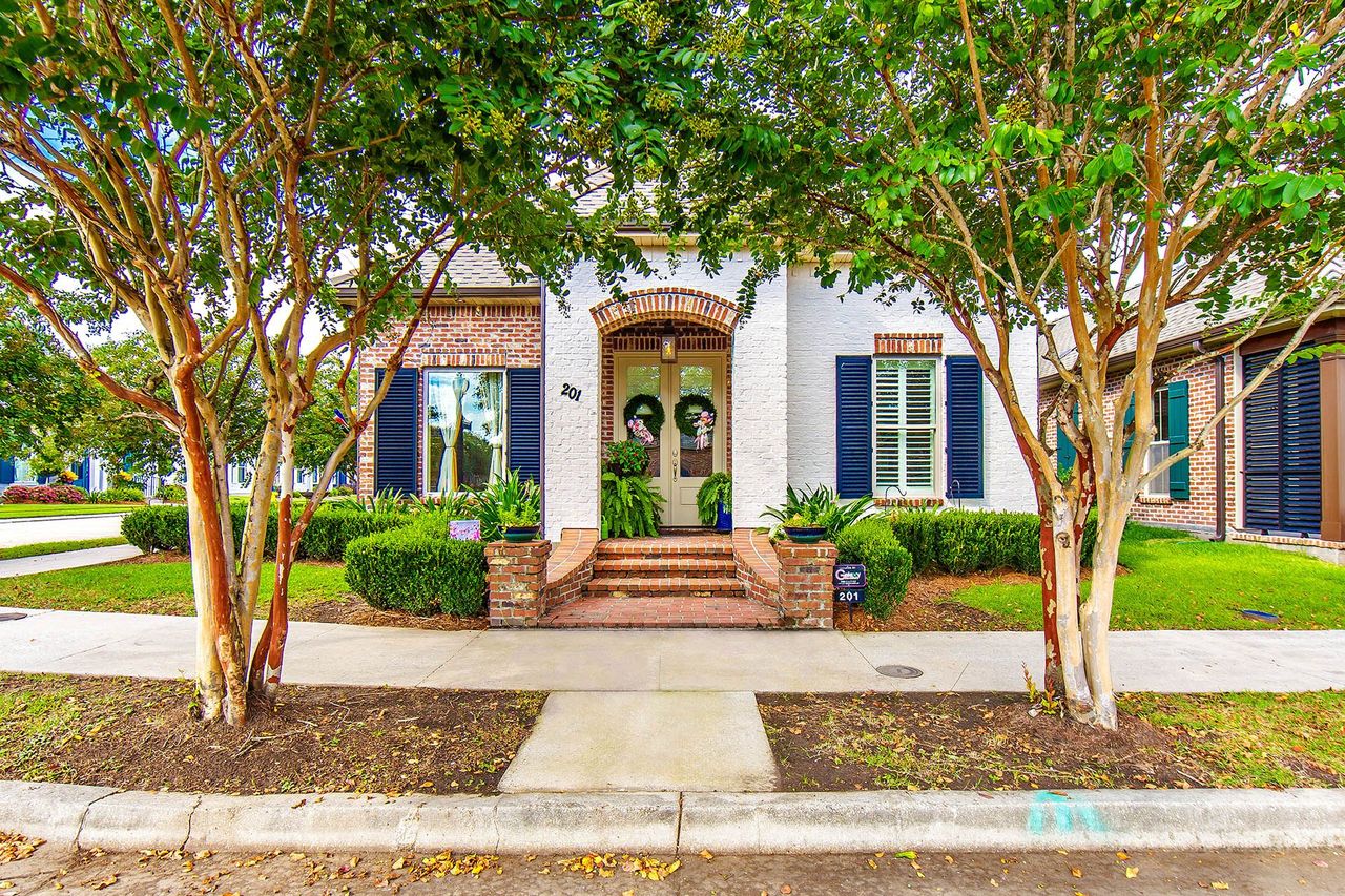 Houma, Louisiana, 70360, United States, 3 Bedrooms Bedrooms, ,2 BathroomsBathrooms,Residential,For Sale,1913415