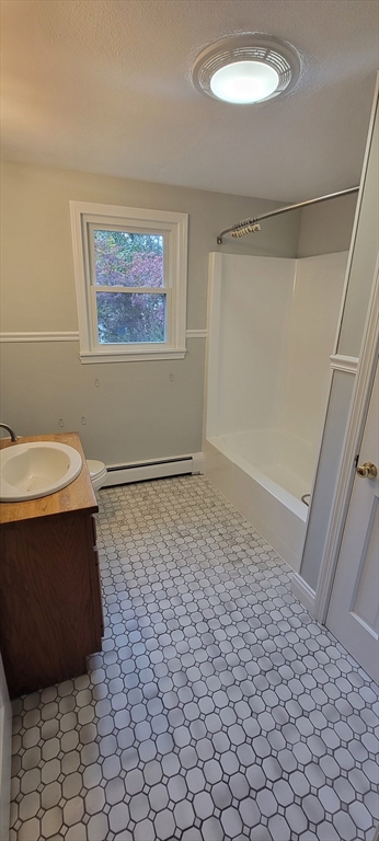 Reading, Massachusetts, 01867, United States, 3 Bedrooms Bedrooms, ,2 BathroomsBathrooms,Residential,For Sale,1982944