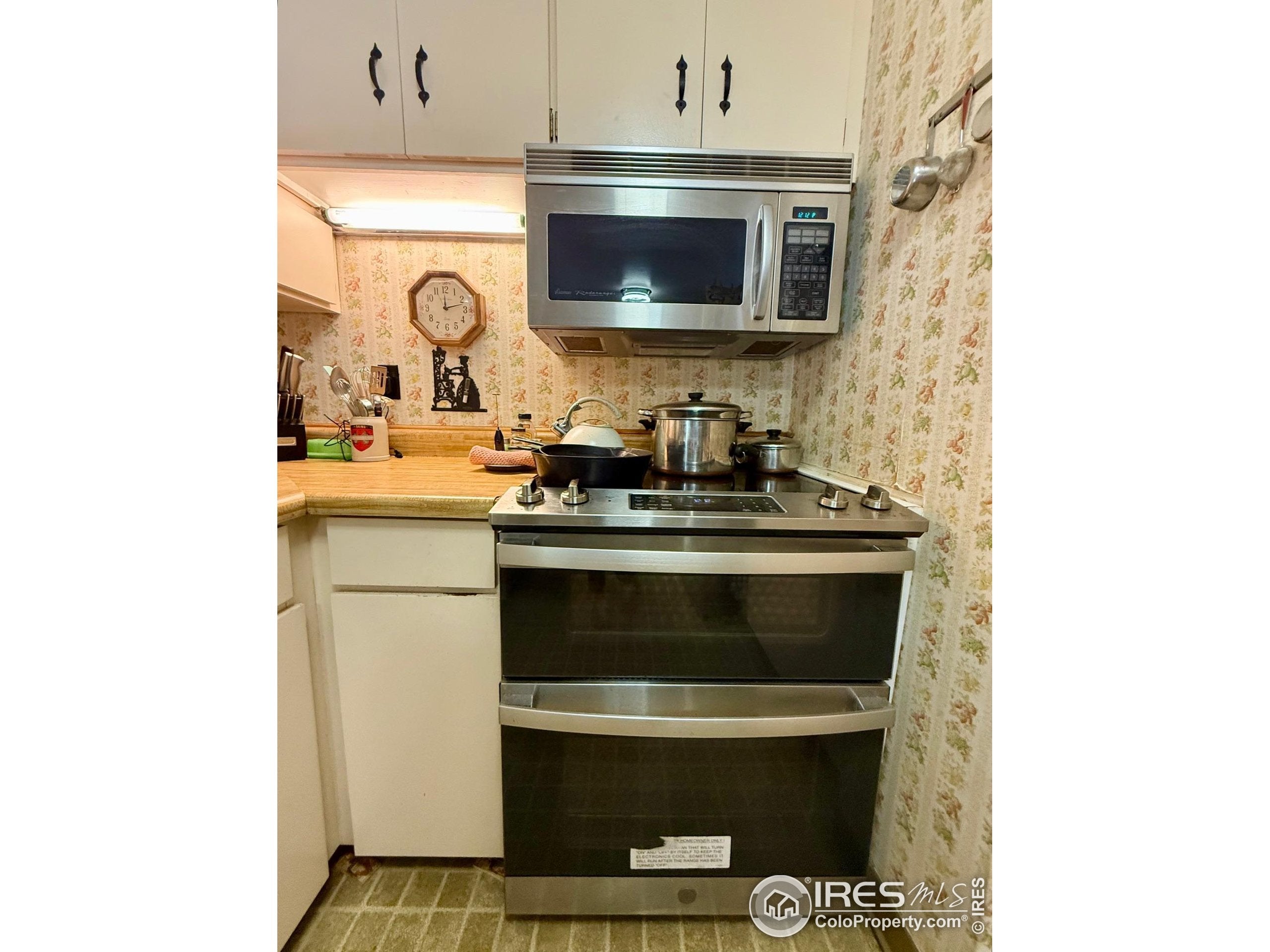Boulder, Colorado, 80303, United States, 3 Bedrooms Bedrooms, ,2 BathroomsBathrooms,Residential,For Sale,1953346