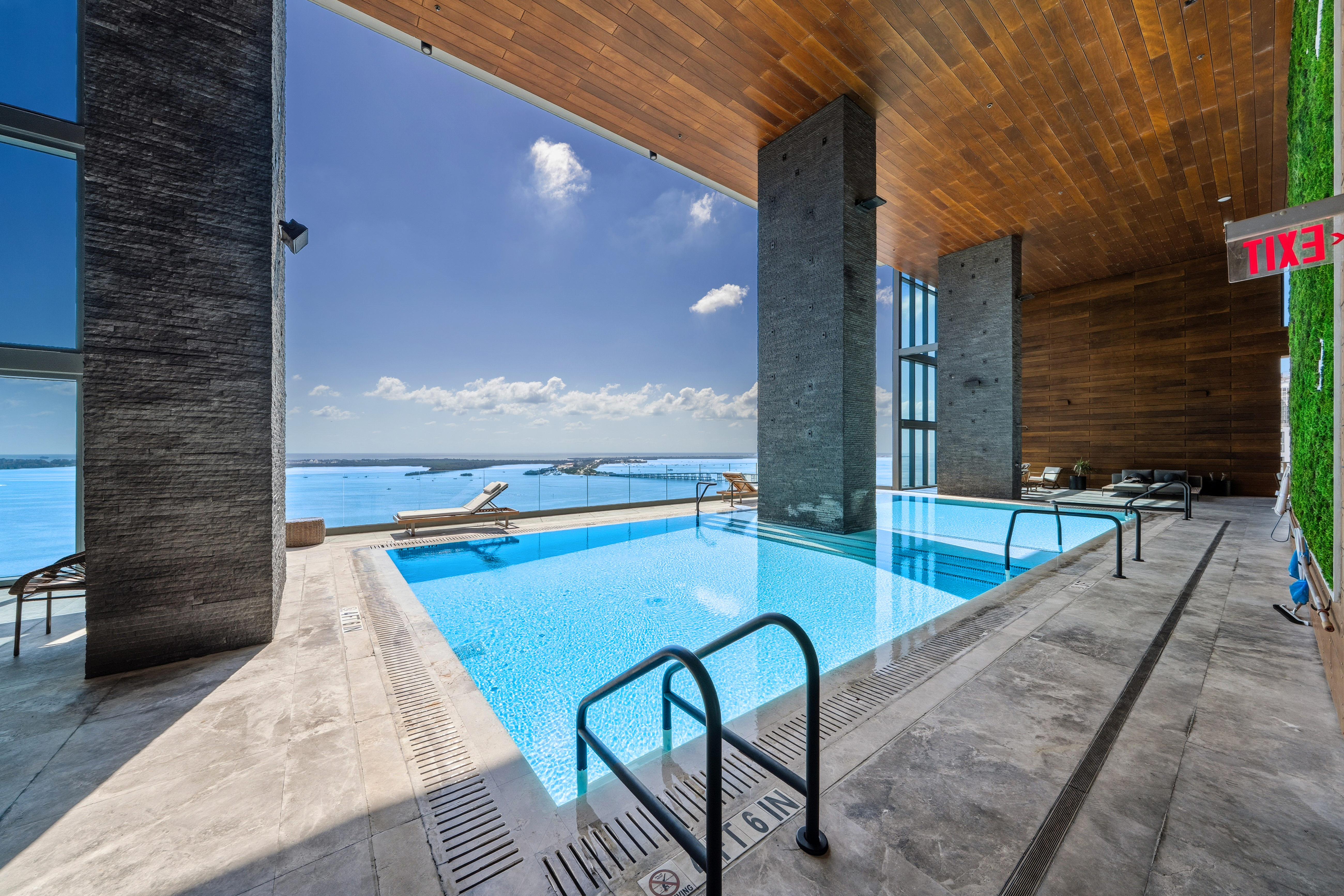  1451 Brickell Ave, Miami, FL, 33131 - 物件實景