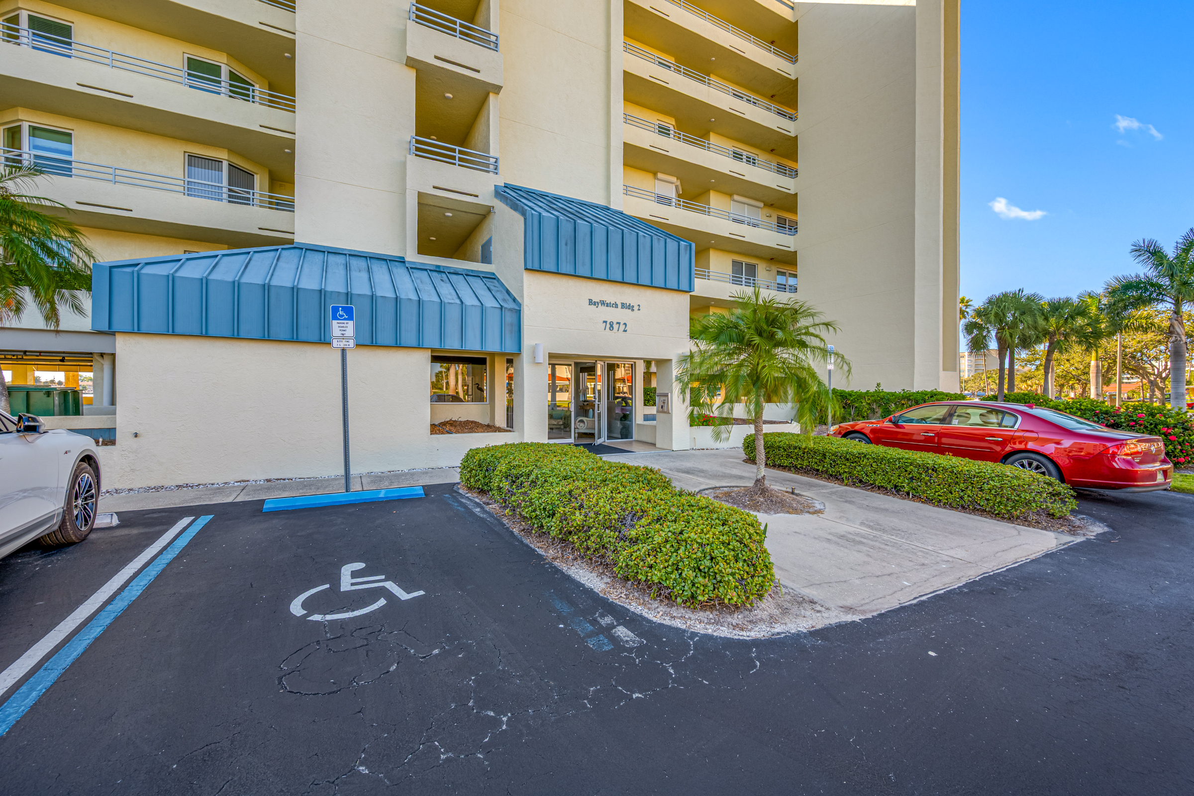 South Pasadena, Florida, 33707, United States, 2 Bedrooms Bedrooms, ,2 BathroomsBathrooms,Residential,For Sale,1987070