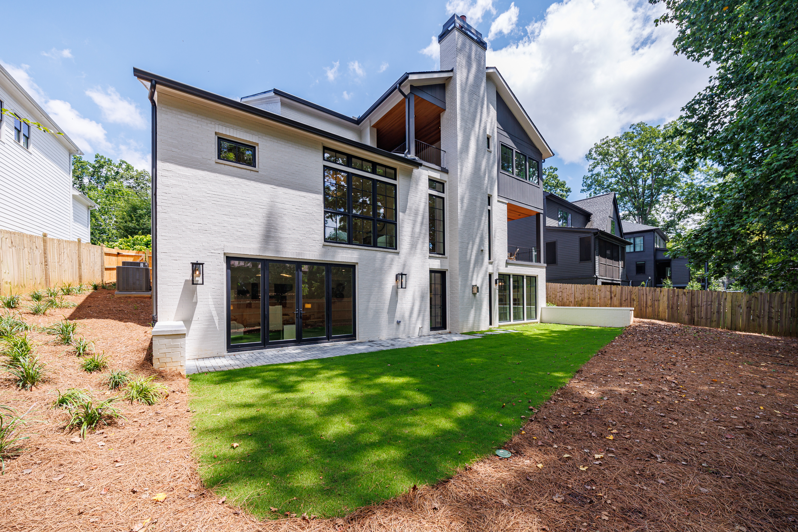  Elevated Living in Ashford Park - 物件實景