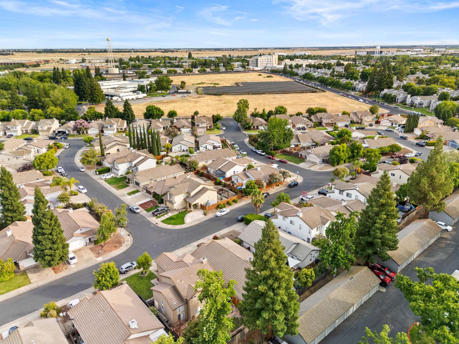 Rancho Cordova, California, 95670, United States, 3 Bedrooms Bedrooms, ,2 BathroomsBathrooms,Residential,For Sale,1900800