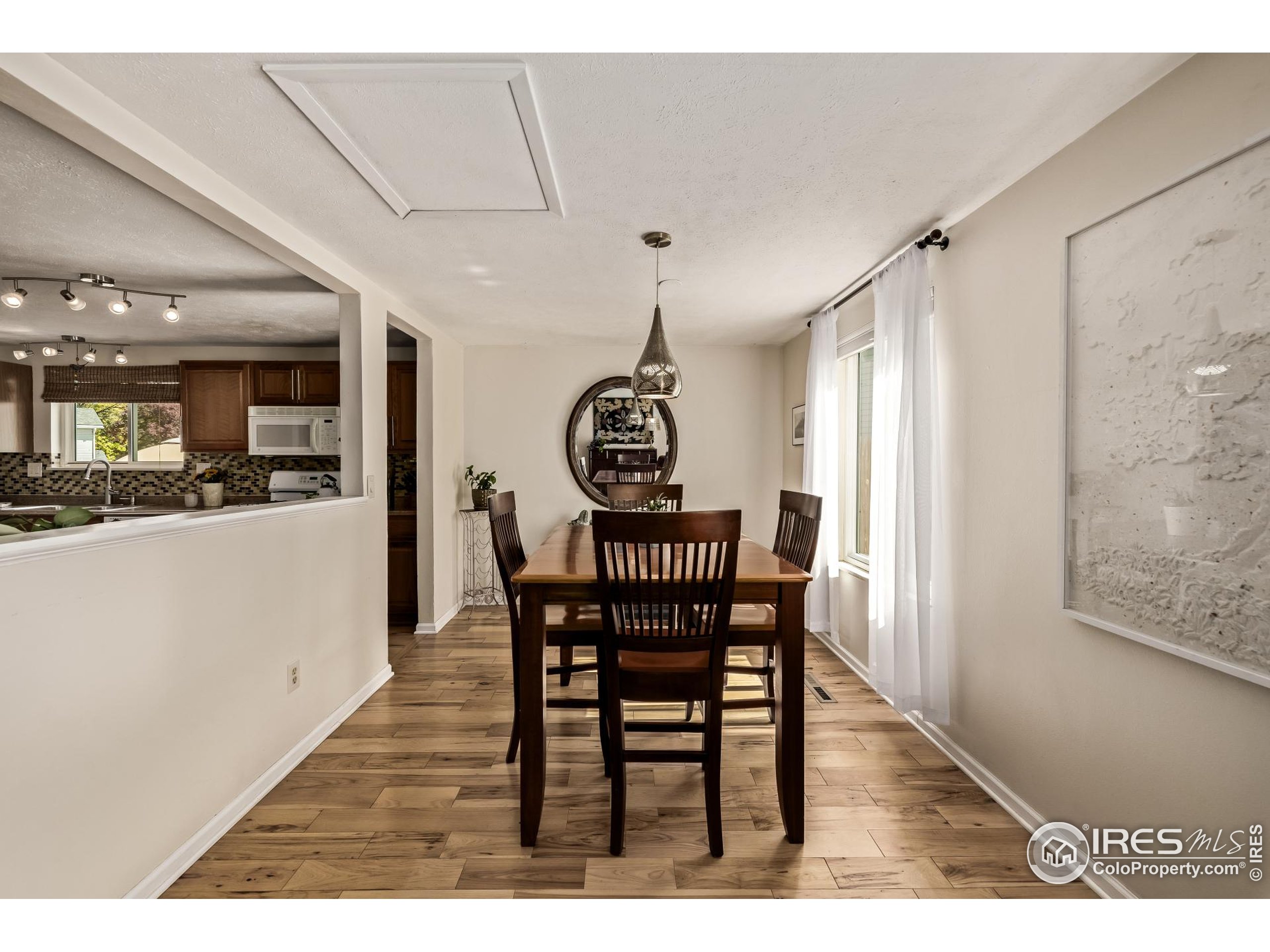 Westminster, Colorado, 80031, United States, 3 Bedrooms Bedrooms, ,2 BathroomsBathrooms,Residential,For Sale,1962957