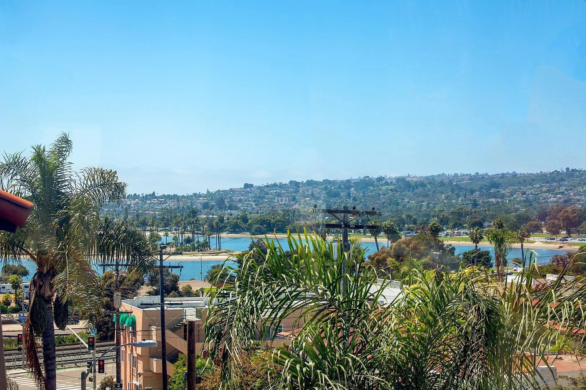 San Diego, California, 92117, United States, 1 Bedroom Bedrooms, ,1 BathroomBathrooms,Residential,For Sale,1987946