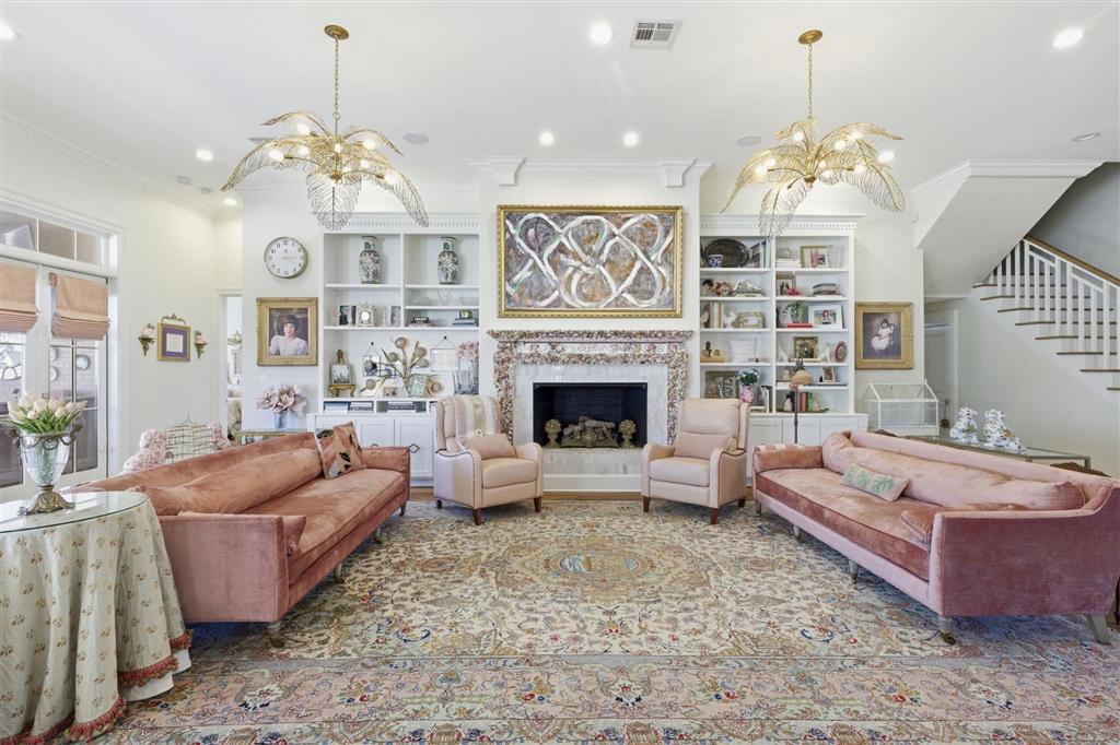 Lake Charles, Louisiana, 70605, United States, 5 Bedrooms Bedrooms, ,5 BathroomsBathrooms,Residential,For Sale,2024093