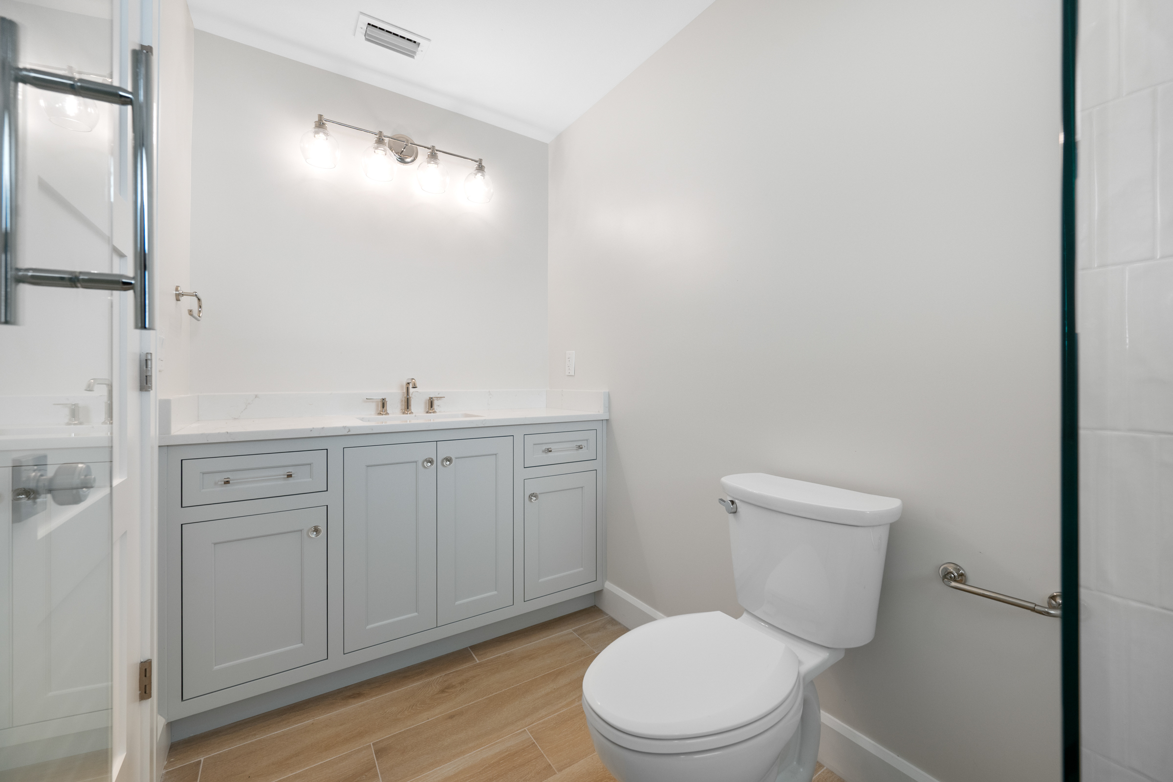 St Pete Beach, Florida, 33706, United States, 4 Bedrooms Bedrooms, ,3 BathroomsBathrooms,Residential,For Sale,2009657