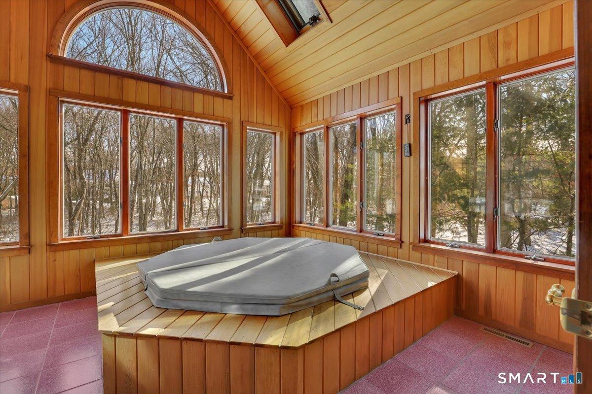 Southington, Connecticut, 06489, United States, 4 Bedrooms Bedrooms, ,3 BathroomsBathrooms,Residential,For Sale,2013788