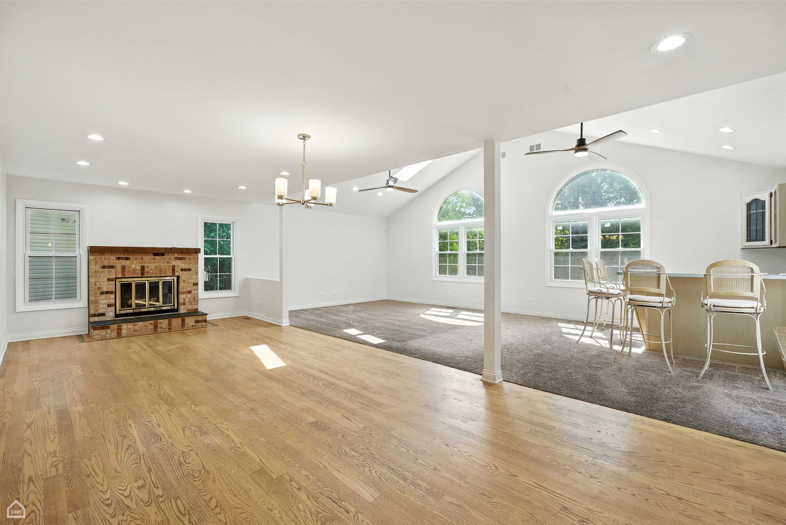 Buffalo Grove, Illinois, 60089, United States, 4 Bedrooms Bedrooms, ,3 BathroomsBathrooms,Residential,For Sale,1911732