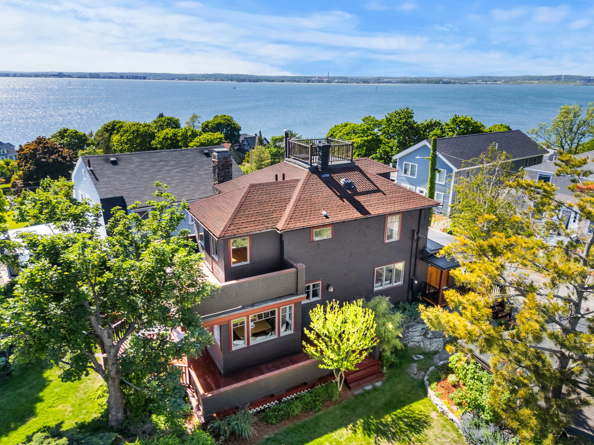 26 Karolyn Circle, Nahant, MA, 01908 - 物件實景