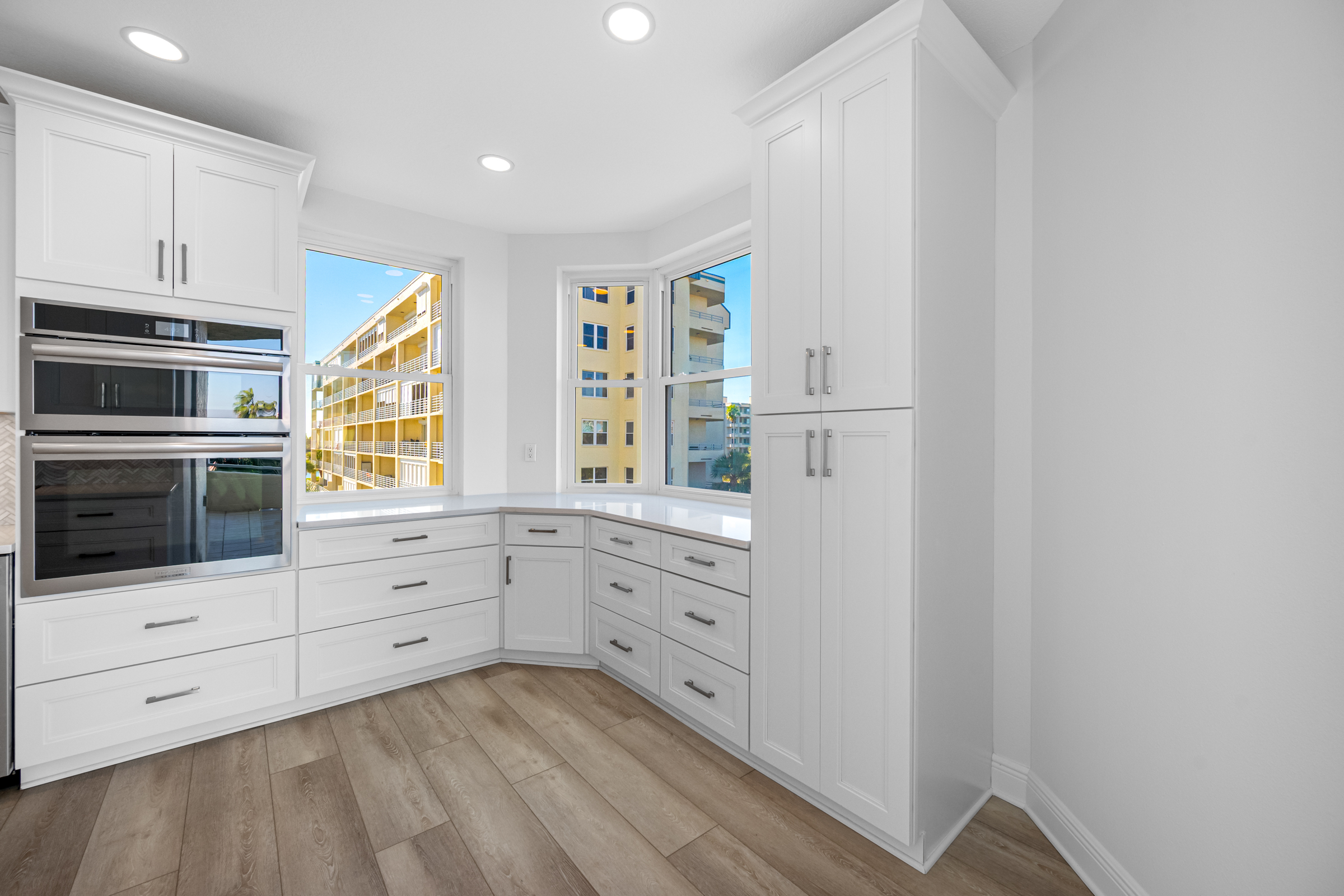 South Pasadena, Florida, 33707, United States, 2 Bedrooms Bedrooms, ,2 BathroomsBathrooms,Residential,For Sale,1987070