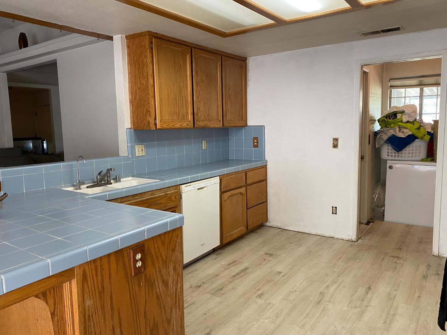 Coarsegold, California, 93614, United States, 4 Bedrooms Bedrooms, ,3 BathroomsBathrooms,Residential,For Sale,1943274