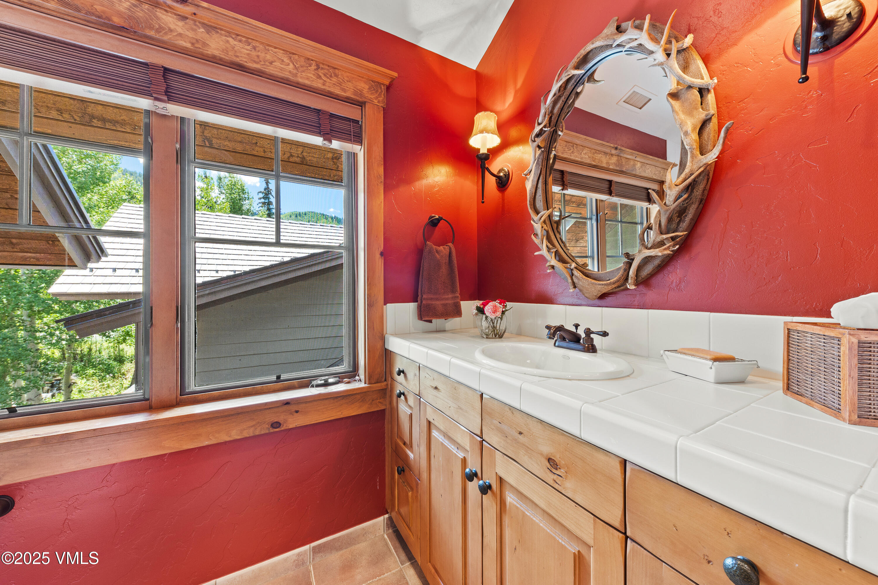 Edwards, Colorado, 81632, United States, 5 Bedrooms Bedrooms, ,6 BathroomsBathrooms,Residential,For Sale,1901108
