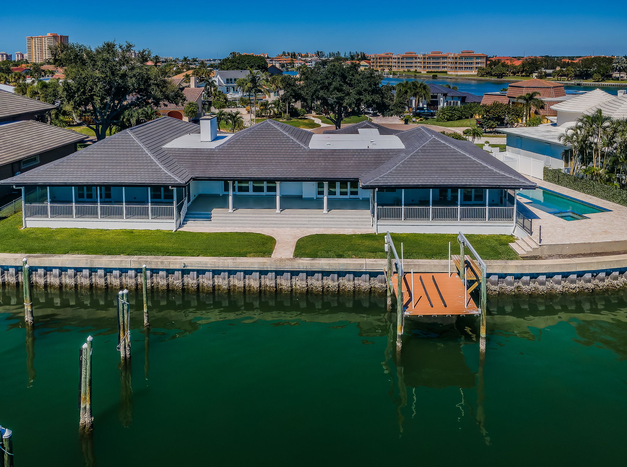 St Petersburg, Florida, 33715, United States, 4 Bedrooms Bedrooms, ,6 BathroomsBathrooms,Residential,For Sale,1978713