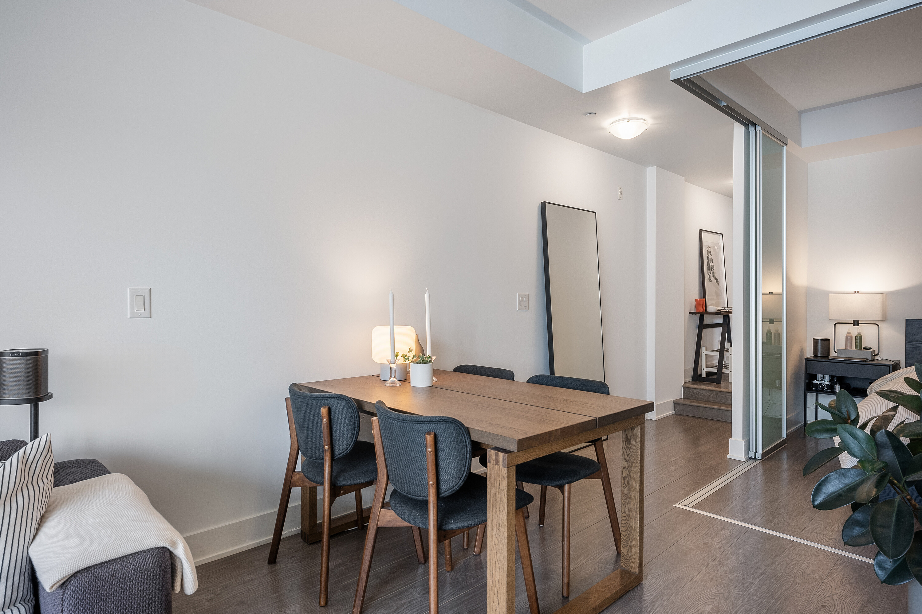 Boutique Downtown Condo - 物件實景