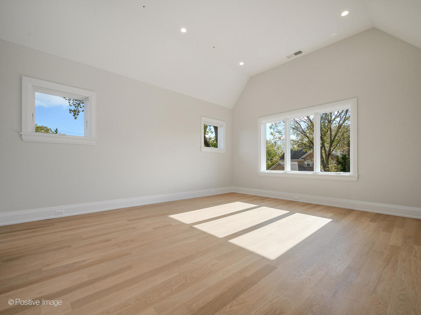 Wilmette, Illinois, 60091, United States, 5 Bedrooms Bedrooms, ,6 BathroomsBathrooms,Residential,For Sale,1987581