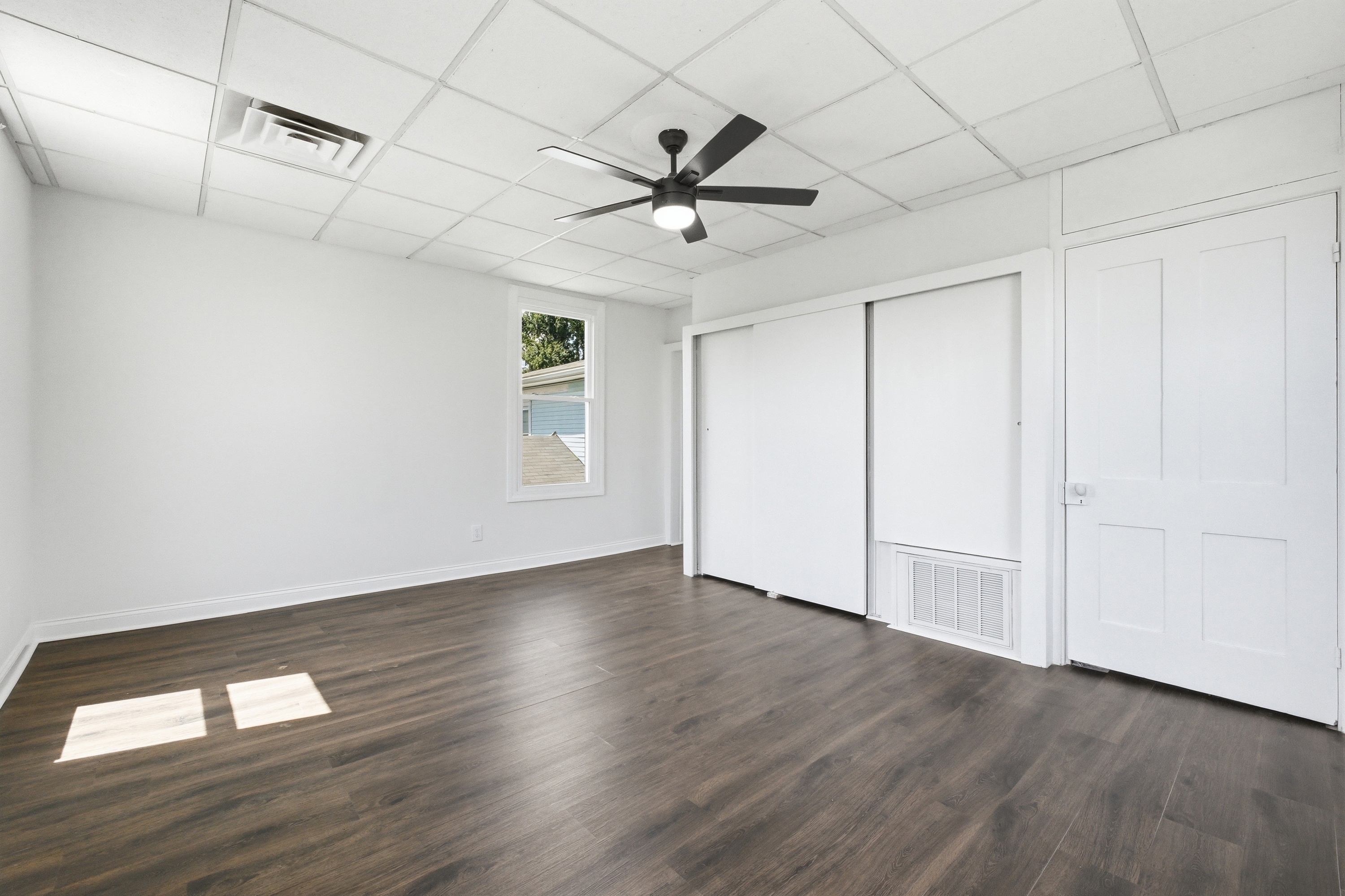  1126 Myrtle Avenue, New Albany, IN 47150 - 物件實景