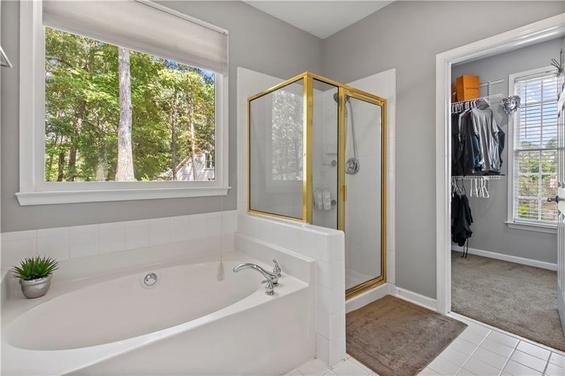 Cumming, Georgia, 30041, United States, 4 Bedrooms Bedrooms, ,3 BathroomsBathrooms,Residential,For Sale,1982870