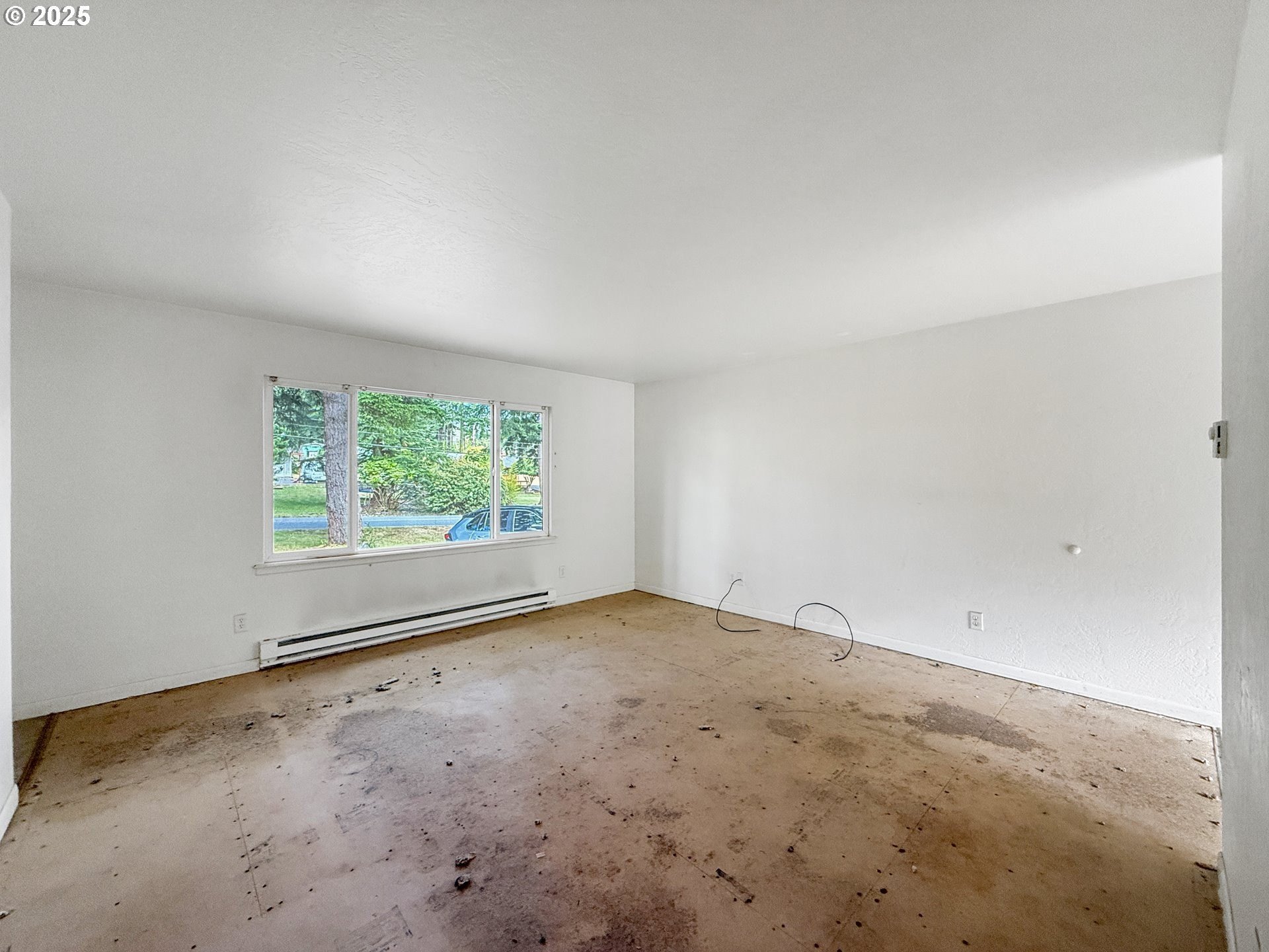 Brookings, Oregon, 97415, United States, ,Residential,For Sale,1983700